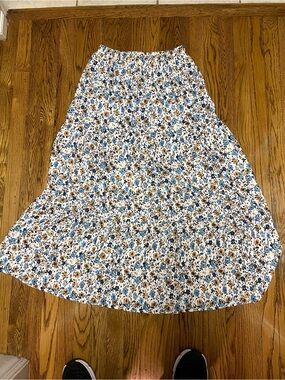 Tiered Floral Maxi Skirt in White with Blue & Tan Flowers